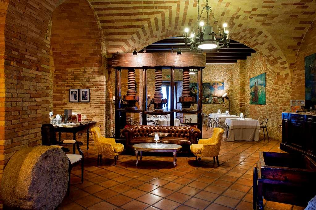 Castello Chiola Dimora Storica Hotel Loreto Aprutino Restaurante foto